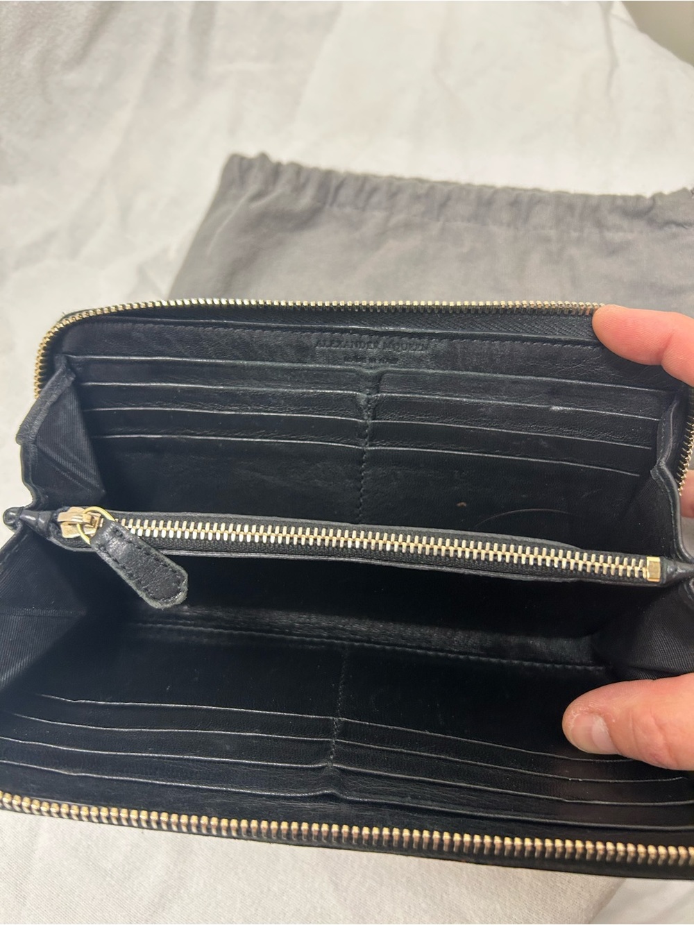 Alexander McQueen Black Leather Zip Wallet with Gold Monogram - Picture 4 of 9